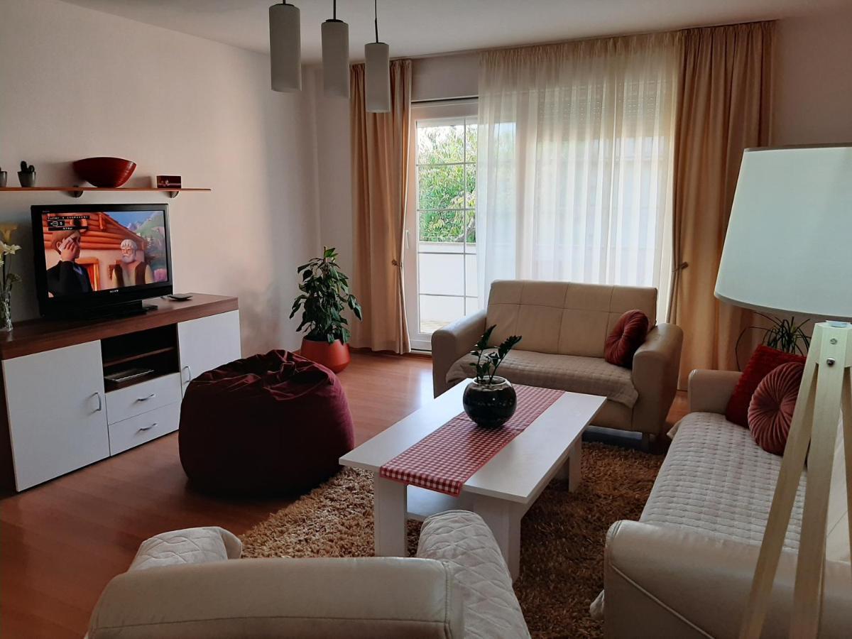 Guest House No 13 Мостар Екстериор снимка