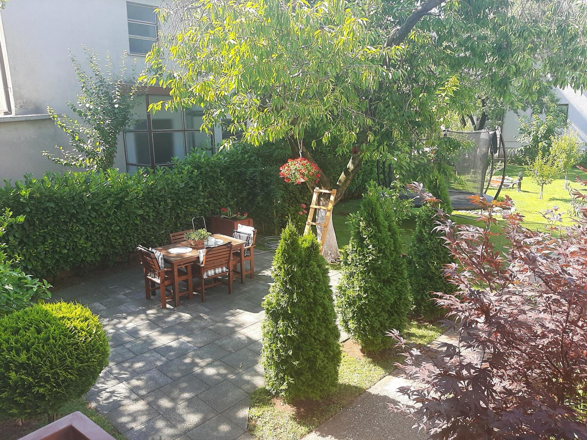 Guest House No 13 Мостар Стая снимка