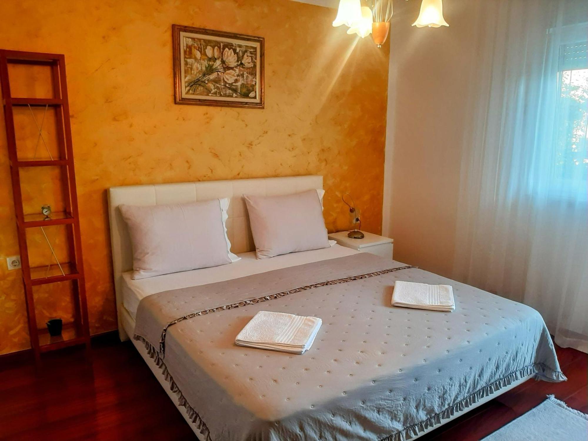 Guest House No 13 Мостар Екстериор снимка