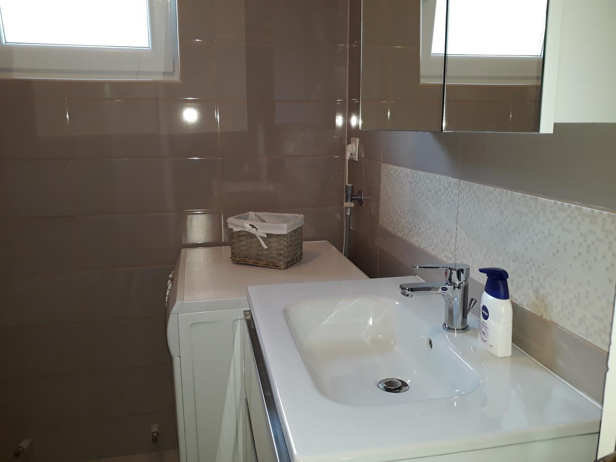 Guest House No 13 Мостар Екстериор снимка